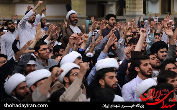 عکس/دیدار طلاب حوزههای علمیه تهران بارهبر انقلاب عکس/دیدار طلاب حوزههای علمیه تهران بارهبر انقلاب