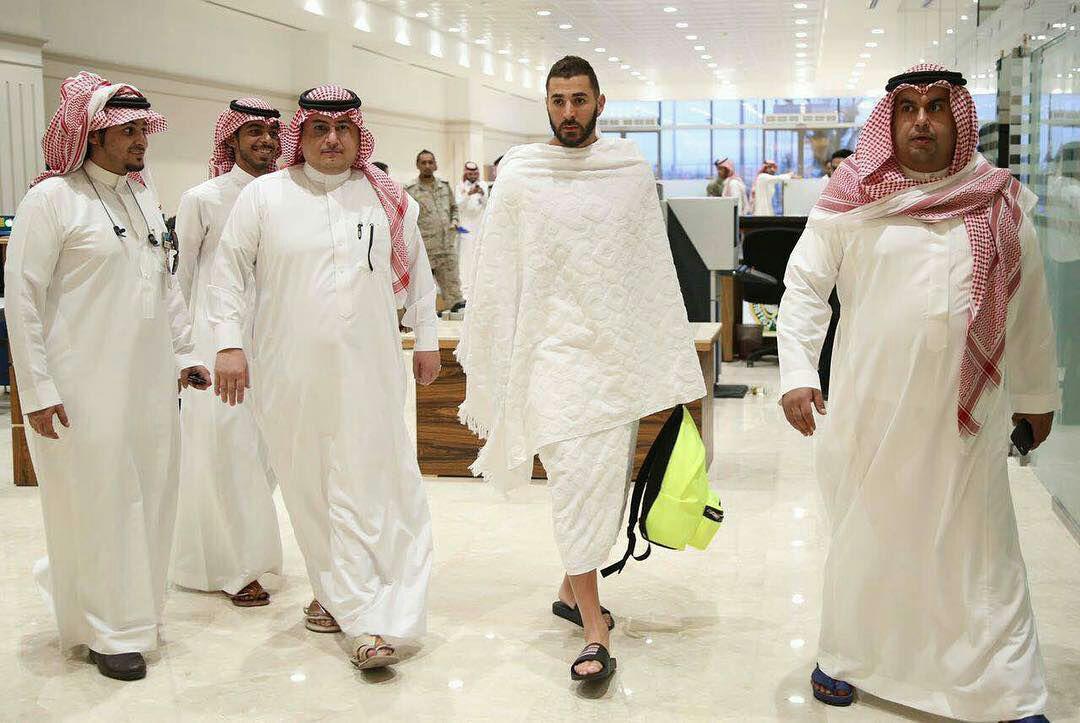 حضور آقای فوتبالیست در حج تمتع امسال +عکس