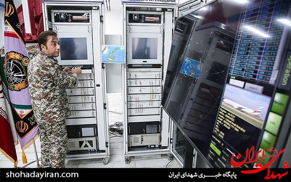 عکس/ بازدید وزیر دفاع از نمایشگاه دستاوردهای پدافند هوایی عکس/ بازدید وزیر دفاع از نمایشگاه دستاوردهای پدافند هوایی