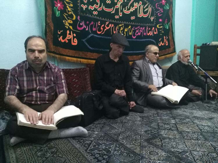 در هیئت عزاداری در هیئت عزاداری