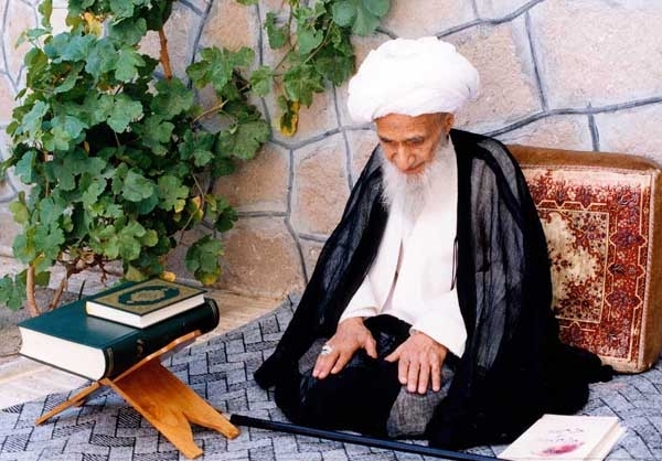 ماجرای شفاگرفتن آیتالله سیبویه از امام حسین(ع) ماجرای شفاگرفتن آیتالله سیبویه از امام حسین(ع)