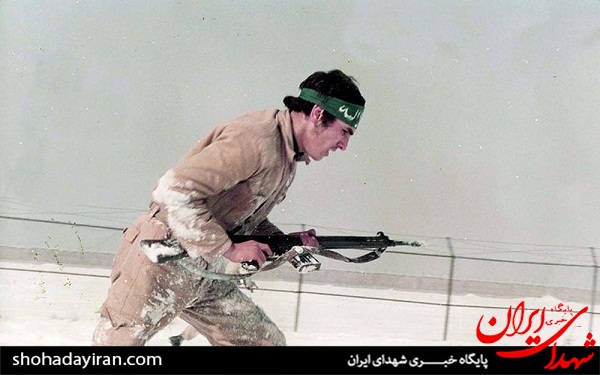 عکس/ تمرینات نظامی رزمندگان برای مقابله با رژیم بعث عراق عکس/ تمرینات نظامی رزمندگان برای مقابله با رژیم بعث عراق
