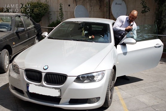 مدافع حرم BMW سوار: ۴ ماهه بودم پدرم شهید شد/ مردم می پرسند چقدر گرفتی رفتی سوریه؟ مدافع حرم BMW سوار: ۴ ماهه بودم پدرم شهید شد/ مردم می پرسند چقدر گرفتی رفتی سوریه؟