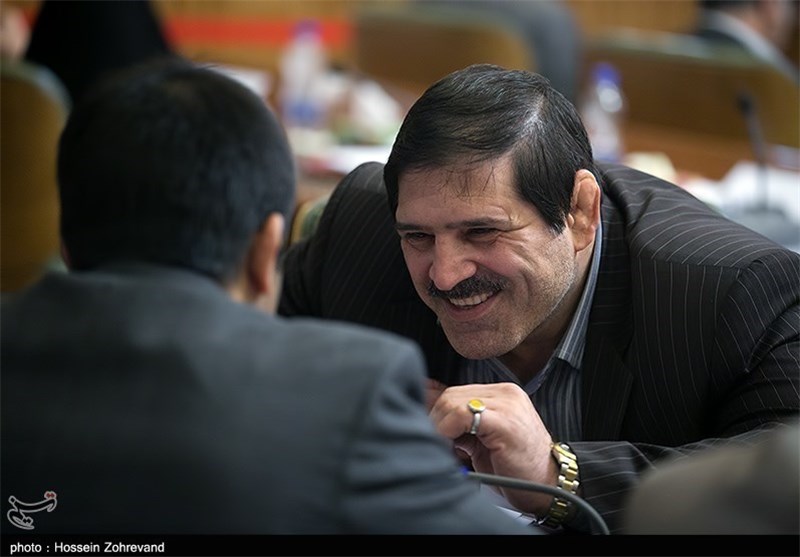 ثبت نام عباس جدیدی در انتخابات فدراسیون کشتی