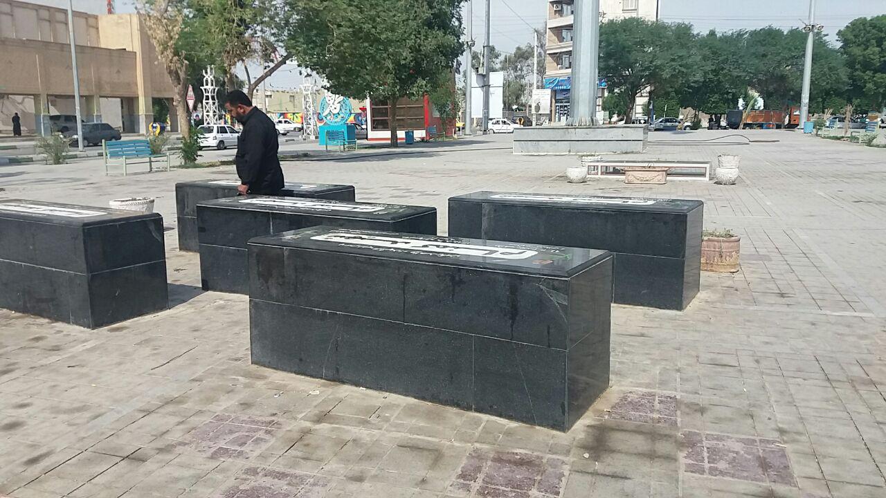 در کنار غفلت مسئولان شهر شهدا و شهدایی در غربت!