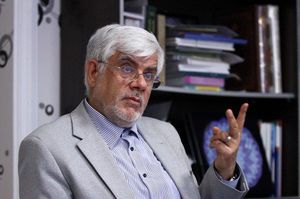 نشانههای اختلاف عارف و اصلاحطلبان