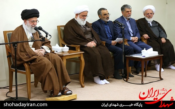 عکس/ دیدار دست‌اندرکاران کنگره بزرگداشت شهید مصطفی خمینی با رهبر انقلاب