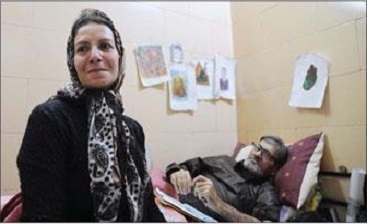 آوارگی يك رزمنده جانباز در تهران/زندگی روی صندلی پارک!؟ آوارگی يك رزمنده جانباز در تهران/زندگی روی صندلی پارک!؟