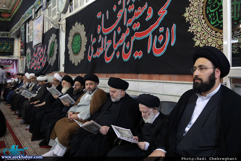 سید علی خمینی در مراسم ختم سیده طباطبایی + عکس سید علی خمینی در مراسم ختم سیده طباطبایی + عکس