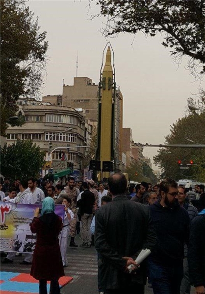 مخالفت امت خمینی با هر نوع مخالفت امت خمینی با هر نوع