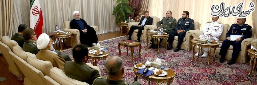 دیدار فرماندهان ارتش با رئیس جمهور / عکس