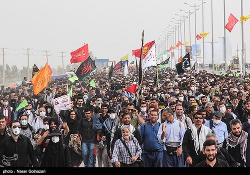 ترافیک مسیرهای منتهی به مهران و پایانه مرزی + عکس