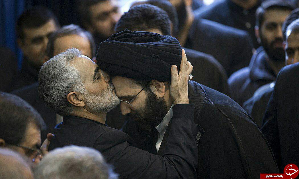 بوسه حاج قاسم بر پیشانی یادگار امام راحل +عکس