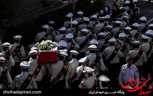 عکس/ مراسم تشییع پیکر امیر منوچهر نجفدری عکس/ مراسم تشییع پیکر امیر منوچهر نجفدری