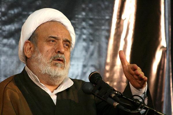 پرچمی که جوان عزب را از انجام عمل حرام نجات داد