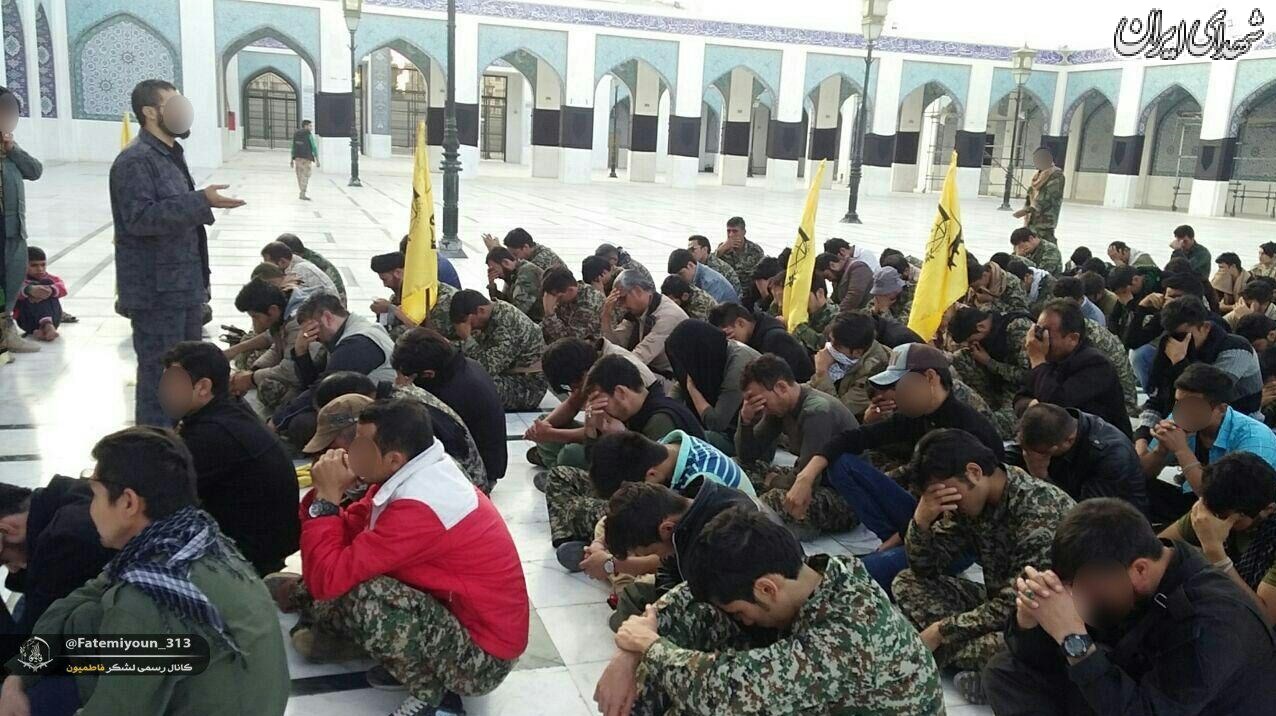 عزاداری رزمندگان فاطمیون در حرم حضرت زینب(س)/ عکس
