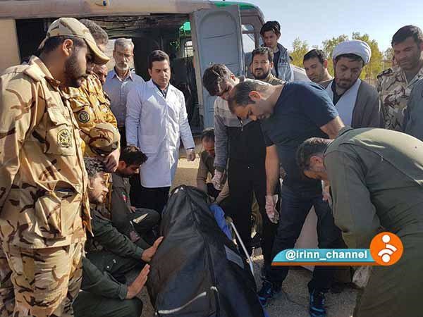 شهادت یک ارتشی در حین امدادرسانی به زلزله زدگان شهادت یک ارتشی در حین امدادرسانی به زلزله زدگان