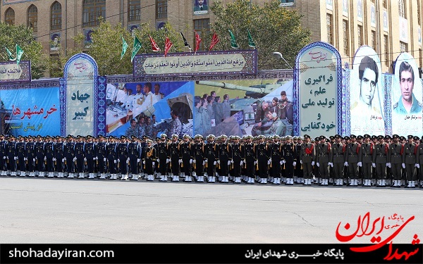 عکس/ حضور فرمانده کل قوا در مراسم دانشآموختگی دانشجویان افسری عکس/ حضور فرمانده کل قوا در مراسم دانشآموختگی دانشجویان افسری