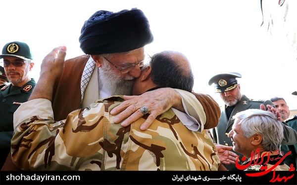 عکس/ حضور فرمانده کل قوا در مراسم دانشآموختگی دانشجویان افسری عکس/ حضور فرمانده کل قوا در مراسم دانشآموختگی دانشجویان افسری