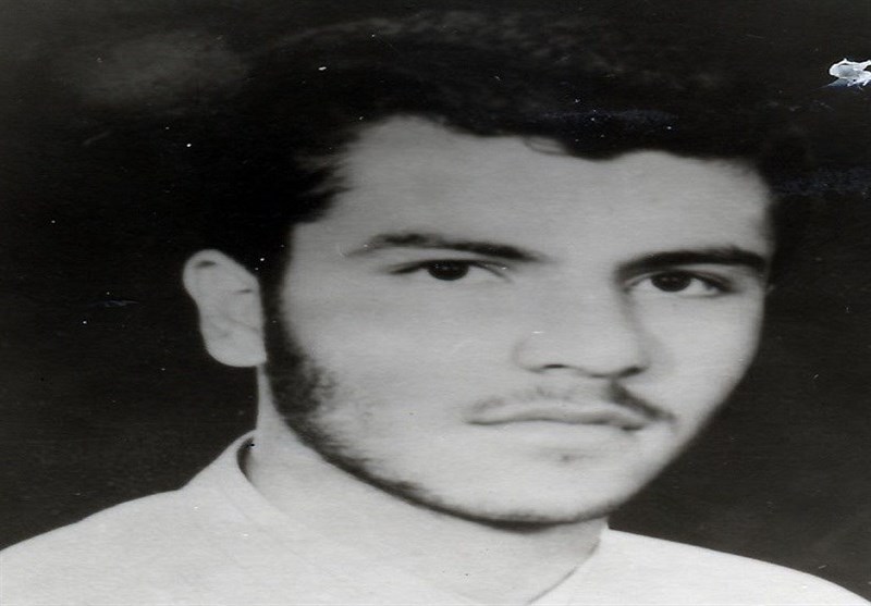 کسی که رهبرش امام خمینی شد نمیتواند آرام باشد
