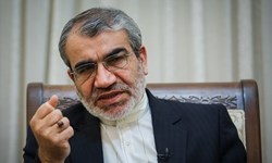 کدخدایی:عَلَم حقوق بشر را مدافعین حرم بلند کردند
