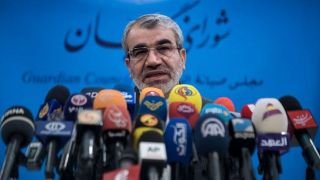 پاسخ کدخدایی درباره اتهام صادقی به آیت الله مکارم