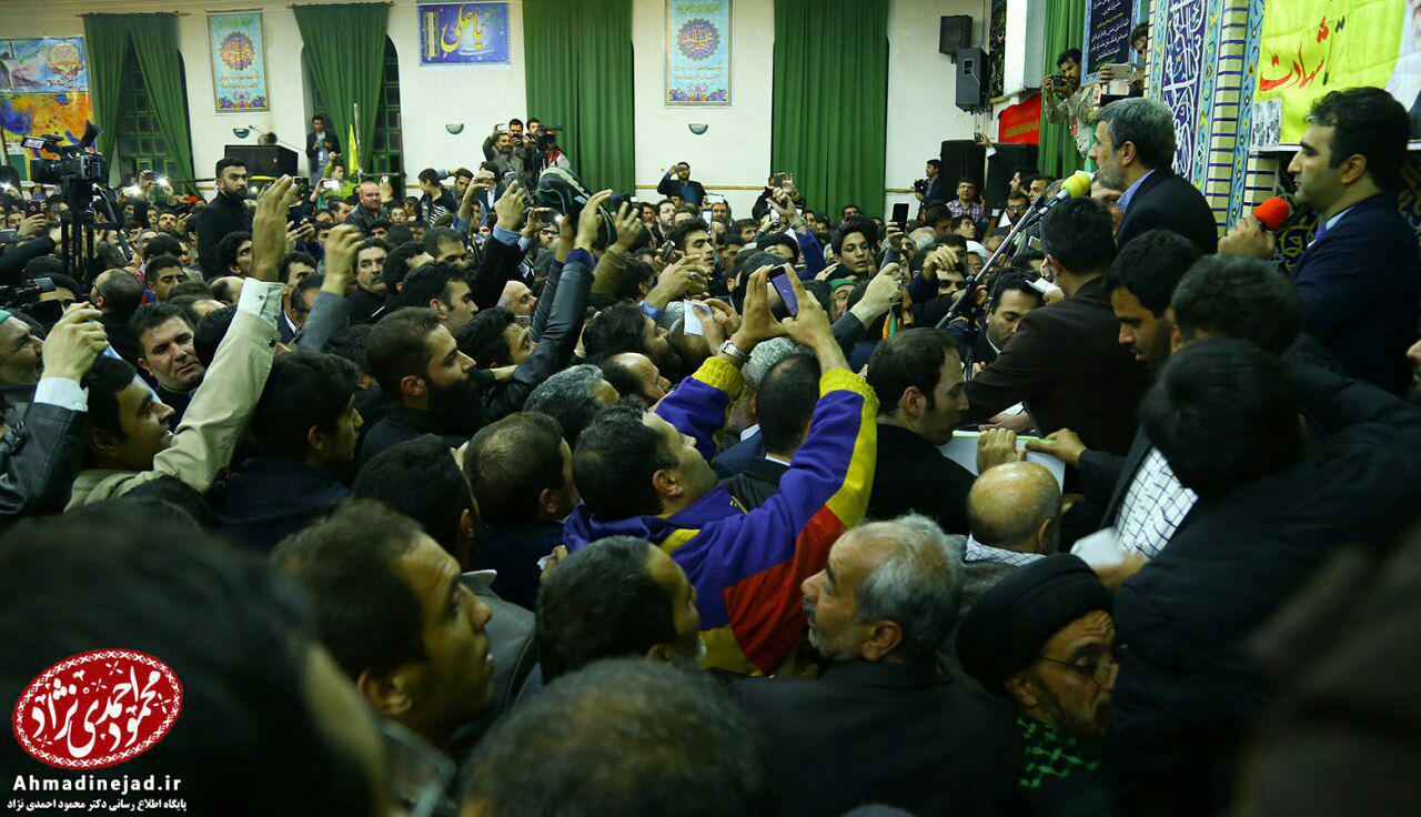حواشی سفر محمود احمدی نژاد به مشهد + عکس