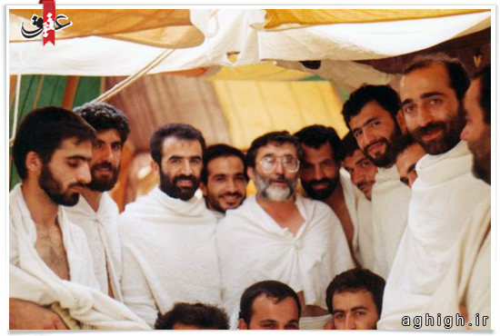 تصویری از حاج منصور ارضی در لباس احرام + عکس