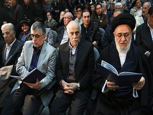 موسوی خوئینیها با طلاب بسیجی تهران دیدار کرد!