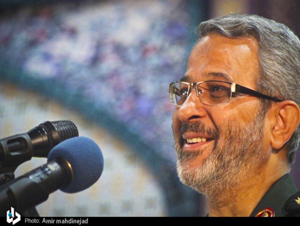 بسیج باید نگاه انقلابی و تحولی به مسائل داشته باشد