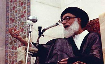 مواظب باشید گرگها شما را از رهبر جدا نکنند/هر عمامه سری كه از رهبر مكرم فاصله بگیرد، لعنت خدا برش باد مواظب باشید گرگها شما را از رهبر جدا نکنند/هر عمامه سری كه از رهبر مكرم فاصله بگیرد، لعنت خدا برش باد