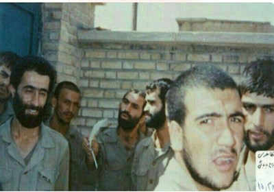 تصاویر دیده نشده از سردار همدانی و علمداران قراویز تصاویر دیده نشده از سردار همدانی و علمداران قراویز