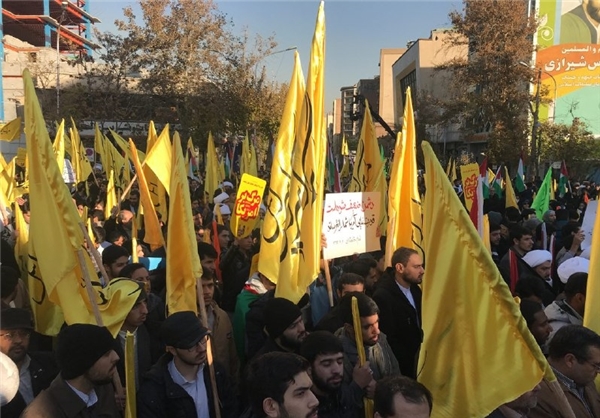فریاد انزجار دانشگاهیان:تا فتنه باقی است مبارزه ادامه دارد فریاد انزجار دانشگاهیان:تا فتنه باقی است مبارزه ادامه دارد