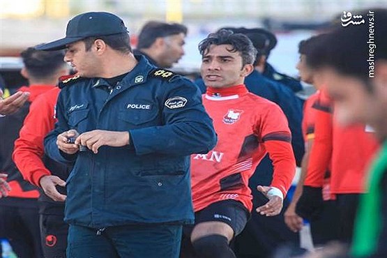 بازیکن تیم ایرانجوان بوشهر بازیکن تیم ایرانجوان بوشهر