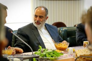 هر همایش حسامالدین آشنا ۱۱۳ میلیون تومان خرج دارد!