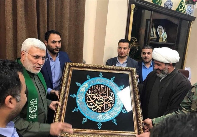 تقدیر از جانشین بسیج مردمی (الحشد الشعبی) + عکس تقدیر از جانشین بسیج مردمی (الحشد الشعبی) + عکس