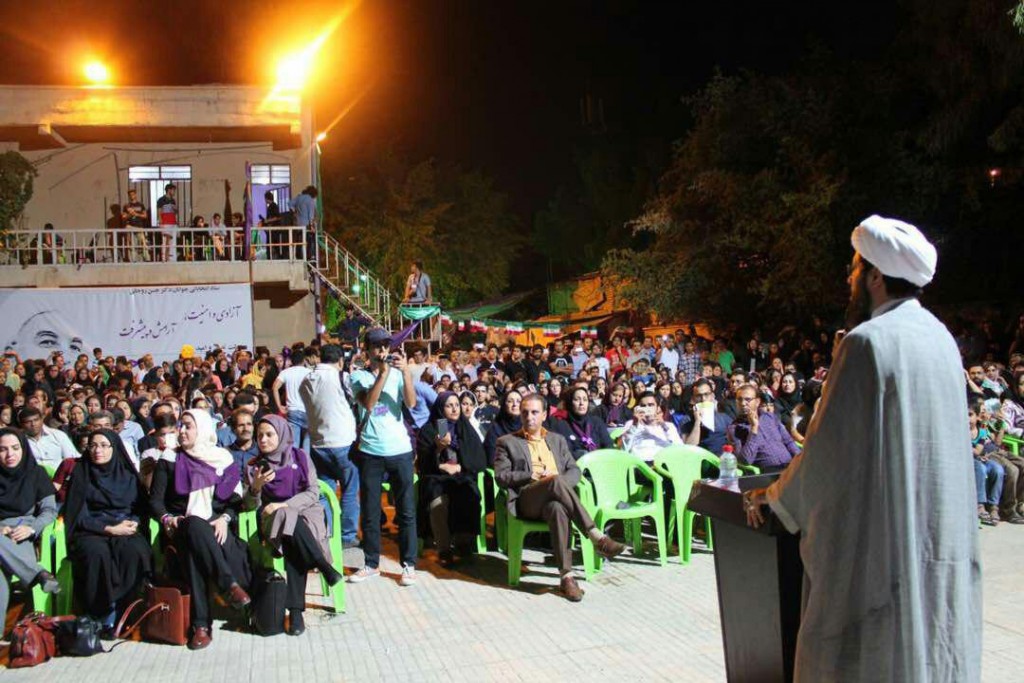 انتقاد شدید حامی اصلی دولت از روحانی/هرکس زیاد سخن بگوید عقلش کم است انتقاد شدید حامی اصلی دولت از روحانی/هرکس زیاد سخن بگوید عقلش کم است