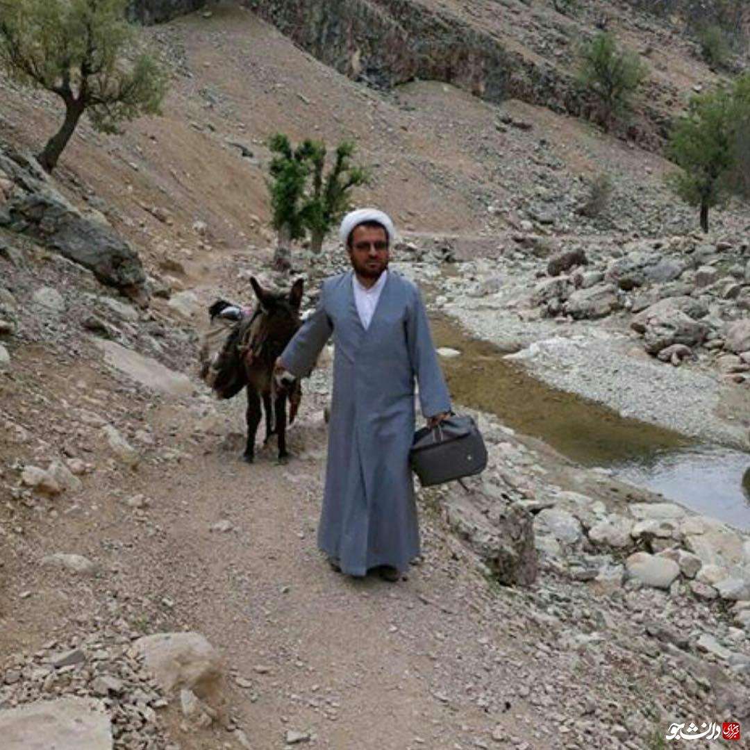 عکسی خبرساز از روحانی جهادگر در فضای مجازی عکسی خبرساز از روحانی جهادگر در فضای مجازی