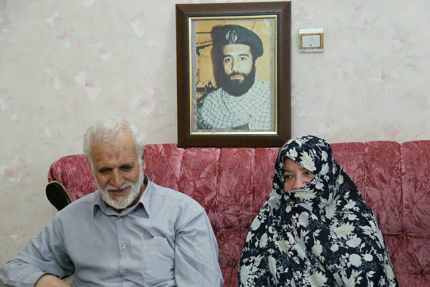 مسلمانان دو قبله دارند کعبه و قدس/ما شهدا را از دست نمی دهیم بلکه به دست می آوریم مسلمانان دو قبله دارند کعبه و قدس/ما شهدا را از دست نمی دهیم بلکه به دست می آوریم