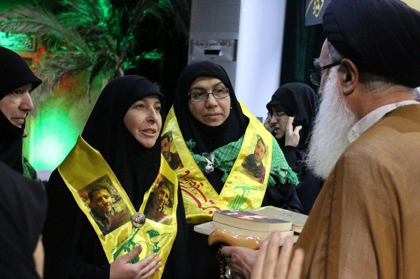 کاروانی از لبنان در معراج الشهدای تهران + عکس