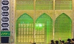 اقتصاددان آلمانی در حرم مطهر رضوی مسلمان شد
