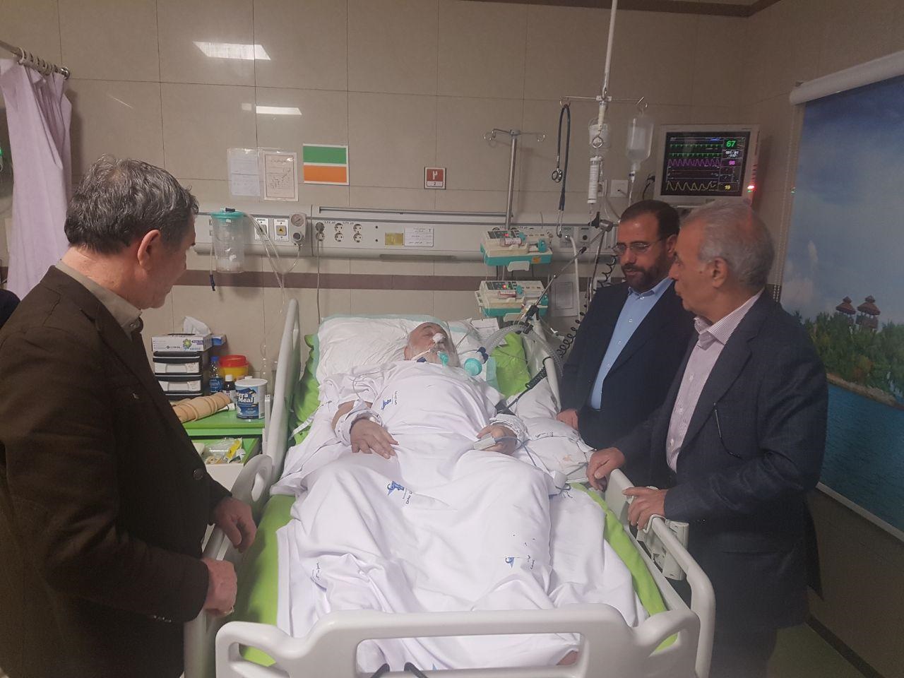عیادت معاون روحانی از سید مهدی طباطبایی + عکس