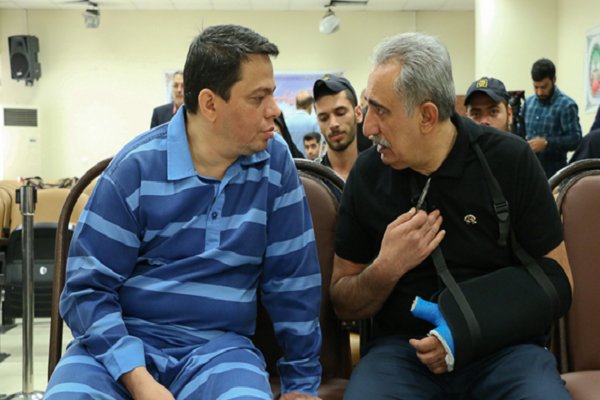 تصاویرهمکاران «درمنی» منتشرشد تصاویرهمکاران «درمنی» منتشرشد