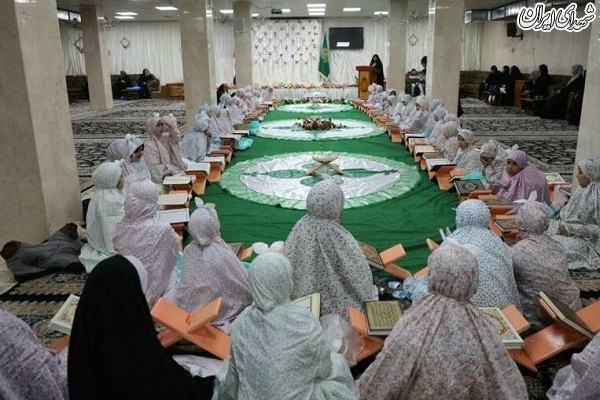 عکس/ جشن تکلیف دختران عراقی عکس/ جشن تکلیف دختران عراقی