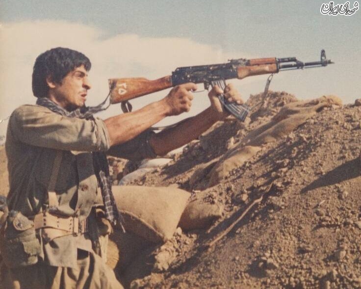نکات «تکاندهنده» در خاطرات یک «رزمنده معمولی» نکات «تکاندهنده» در خاطرات یک «رزمنده معمولی»