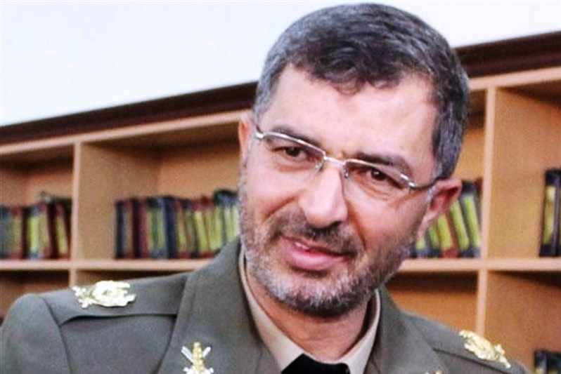 فولادی مسئول حفظ آثارو نشر ارزشهای دفاع مقدس ارتش شد فولادی مسئول حفظ آثارو نشر ارزشهای دفاع مقدس ارتش شد