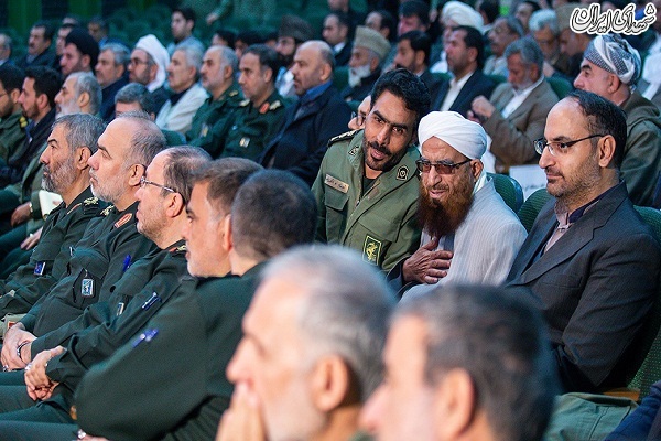 عکس/آیین رونمایی از ۵۴۰۰ طرح محرومیت زدایی نیروی زمینی سپاه