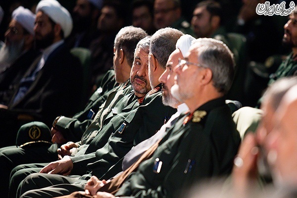 عکس/آیین رونمایی از ۵۴۰۰ طرح محرومیت زدایی نیروی زمینی سپاه