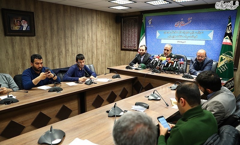 عکس/نشست خبری فرمانده سپاه حفاظت هواپیمایی عکس/نشست خبری فرمانده سپاه حفاظت هواپیمایی