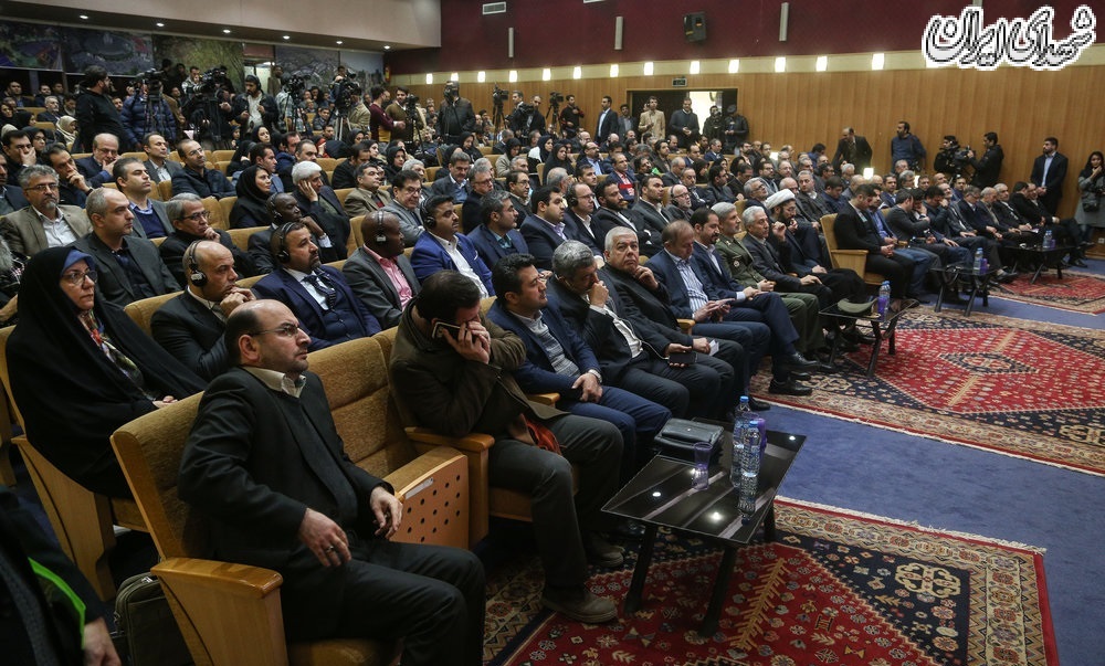 عکس/نوزدهمین نمایشگاه «دستاوردهای پژوهش، فناوری و فن‌بازار»